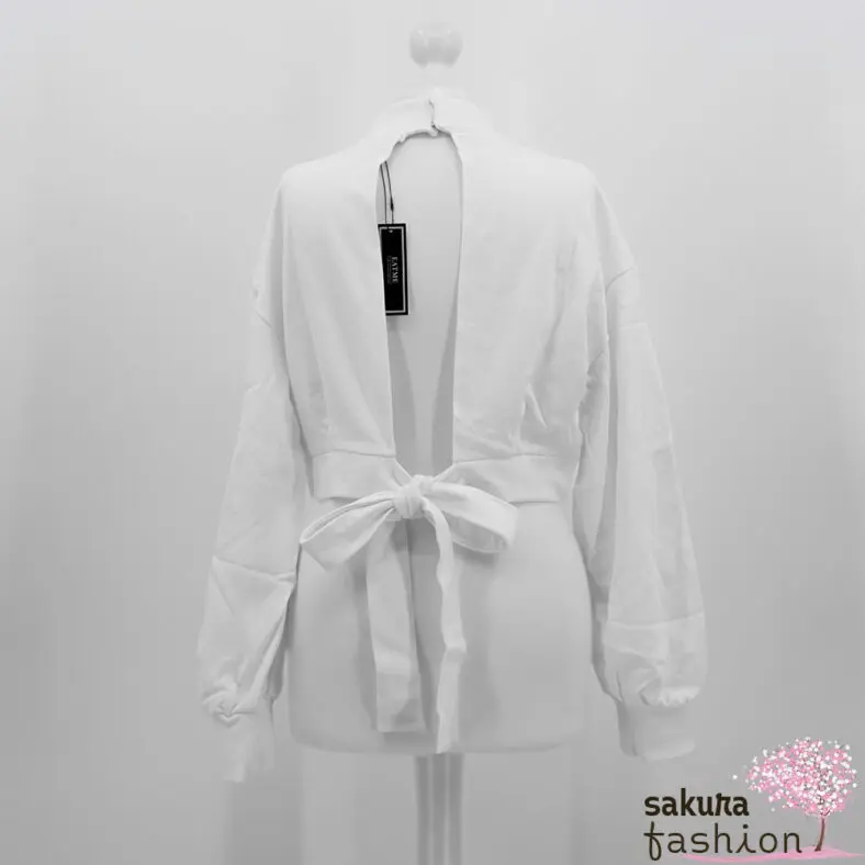 EATME cropped Pullover Weiß Rückenausschnitt Schleife Schleifenband Rückenfrei Bestickt Langarm Japan Kawaii Feminin Sexy back design suit top