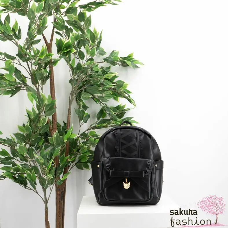 axes femme POETIQUE Kunstlederrucksack Schwarz Mittelgroß Spitze Schnürung Schleife Sanrio Kuromi Metallanhänger Gold Japan Kawaii Feminin kuromi bagpack with charm
