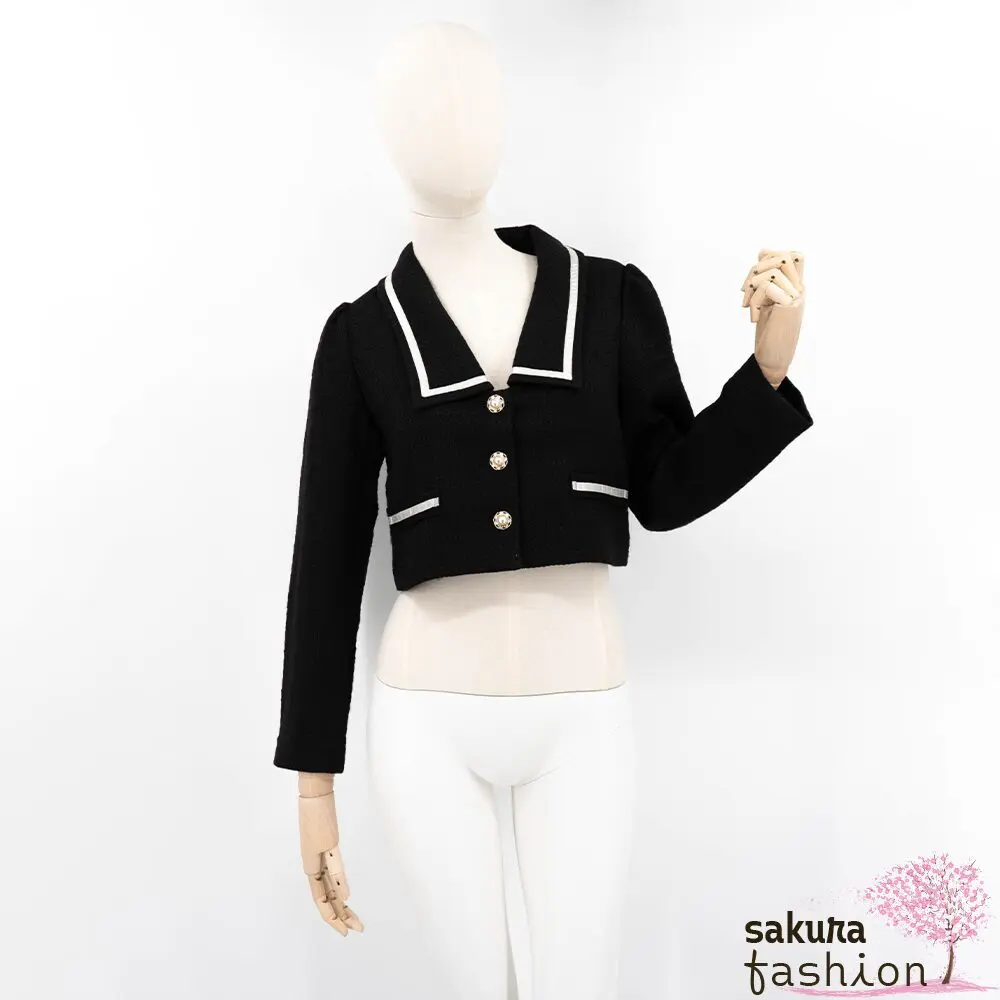 Axes Femme Poetique Tweed Jacke Kurz Schwarz Satinstoffdetails Perlenknöpfe Gold Knopfleiste Kragen V-Ausschnitt Stoffjacke Weich Leicht Japan Kawaii Feminin tweed short jacket black