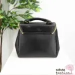 Axes Femme flache Handtasche Kunstleder Orientalischer Stil Schwarz goldfarben Kette Anhänger Logo Umhängetasche Schultertasche Elegant Japan Kawaii Feminin oriental style charm bag black