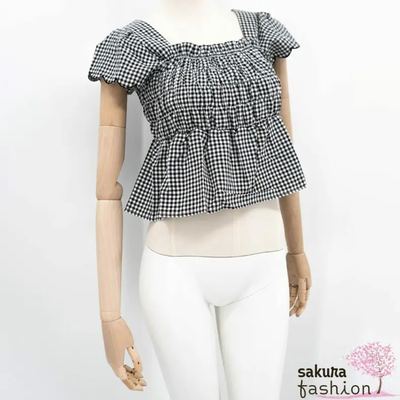 Rmine Shirt Kariert Schwarz Weiß Bogenkantensaum Gerafft Schößchenshirt Rüsche quadratischer Ausschnitt Japan Kawaii square neck ruched tops black check