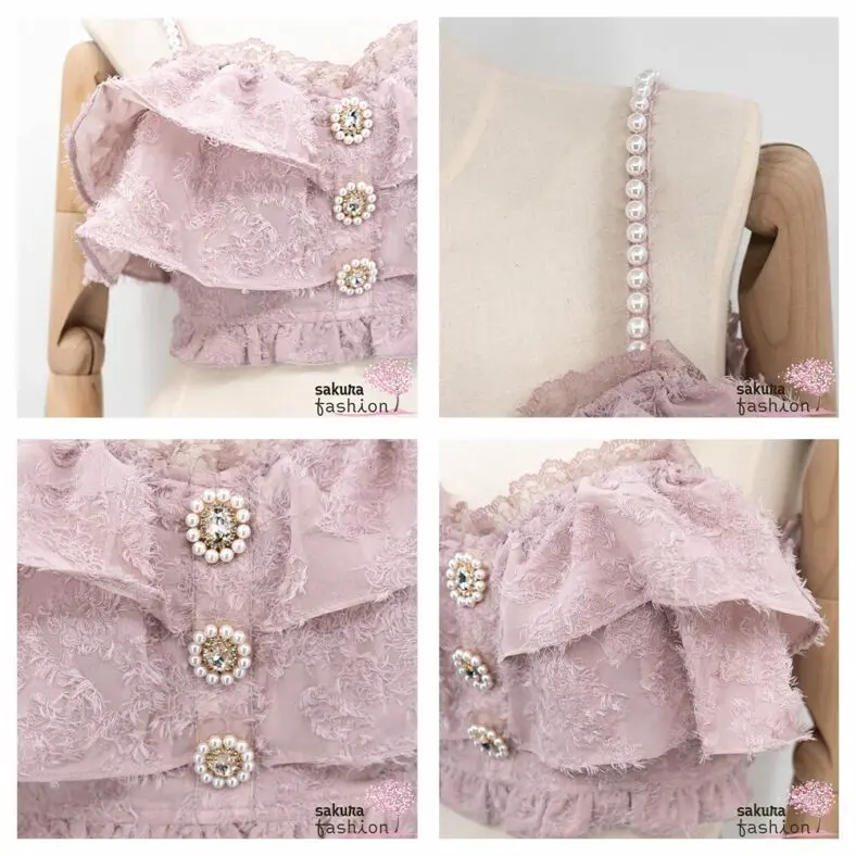 Rojita Top Federbustier Rosa Rüschen Spitzendetails Perlenträger Weiß Zierknöpfe Schmucksteine Zart Bauchfrei Japan Kawaii ruffled feather bustier pink