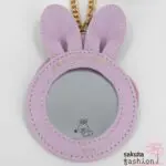 San-X Taschenanhänger Hasenohren Spiegelanhänger Lila Motiv Korilakkuma Bär Weiß Hasen Braun Herzen Pink Schriftzug Pompon Rosa Weich Flauschig Japan Kawaii Accessoire mirror bag pendant (korilakkuma and rabbit tea time)