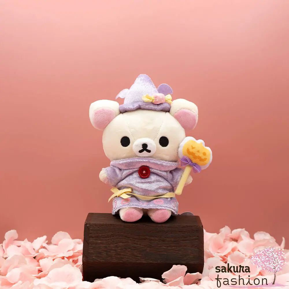 San-X Korilakkuma Stofftierbär Weiß Halloween 2023 Verkleidet Zauberer Lila Kostüm Kürbiszauberstab Weich Knuddelig Plüschtier Japan Kawaii halloween plush toy magical pumpkin halloween korilakkuma (mischievous wizard))